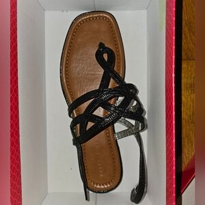 Kelly & Katie Black Strappy Sandals